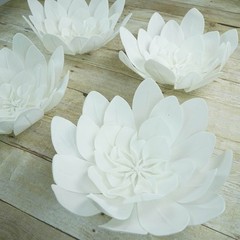 4 pcs 16″ White Artificial Daisy Flowers for Wall Backdrop Party Wedding Craft