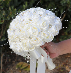 Ivory Bling Brooch Bouquet – Elegant Artificial Rose for Bride & Bridesmaid
