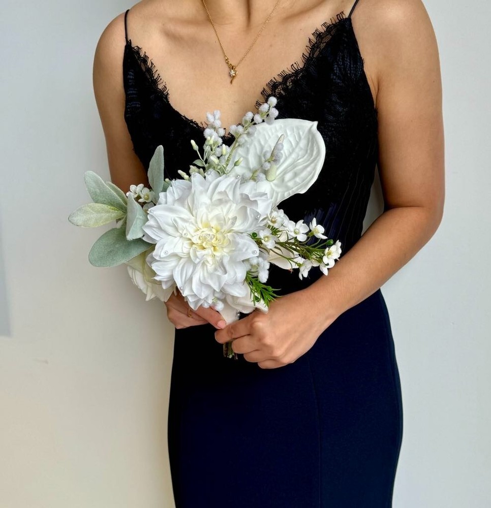 ‘Pearlescent’ – Bridal White Bouquet w. roses, anthurium and pearls – wedding