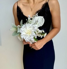 ‘Pearlescent’ – Bridal White Bouquet w. roses, anthurium and pearls – wedding