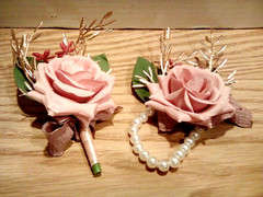 Wedding Prom Mothers Day Rose Flower Wrist Corsage Boutonniere Blush Colored Set