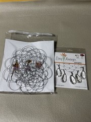Flower Arranging Tool Easy Arranger & Clear Easy Arranger Dangles