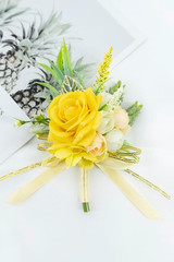 2 Pcs Wrist Corsage and Boutonniere Set, Yellow Corsage for Wedding, Boutonniere