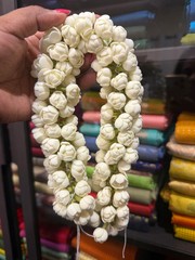 1 Mulam 16” Mallipoo Natural Looking Handmade Jasmine Flower Gajra G3