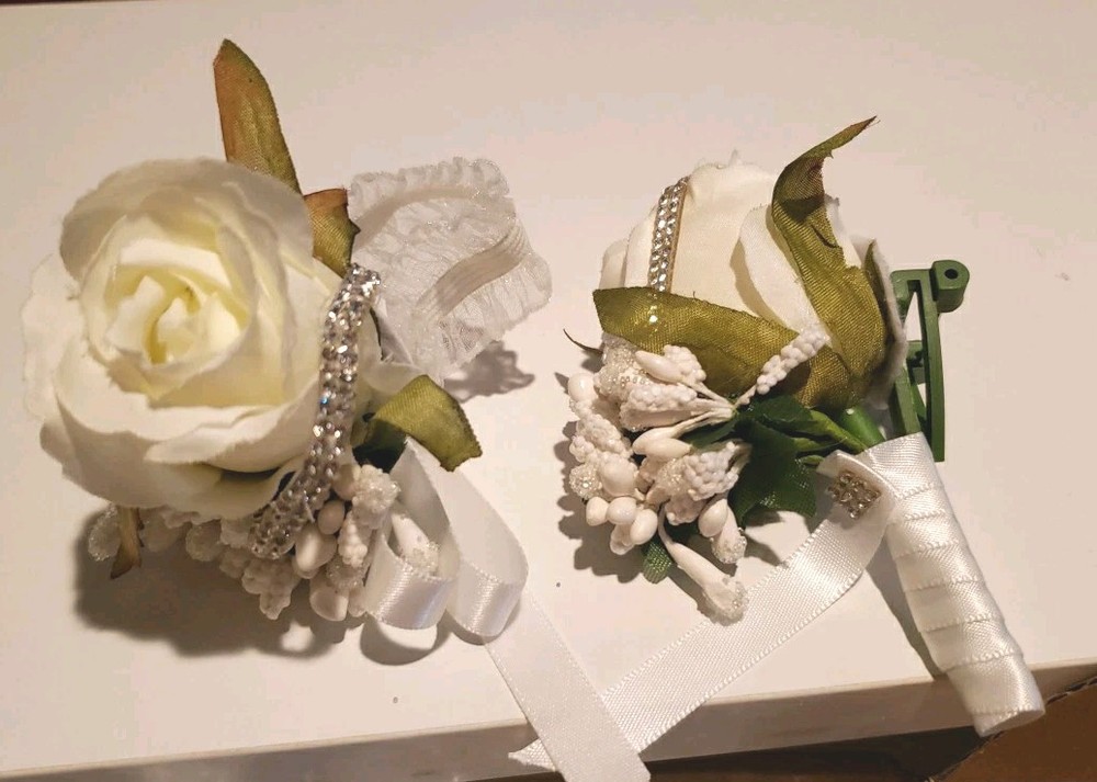 Wrist Corsage Boutonniere Set 12 / 6 Each Cream Ivory New Prom Wedding
