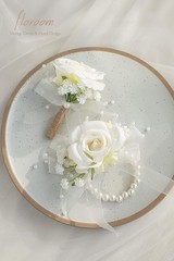 Ivory Rose Wrist Corsage Bracelet Wristlet Band and Men Boutonniere Set for W…