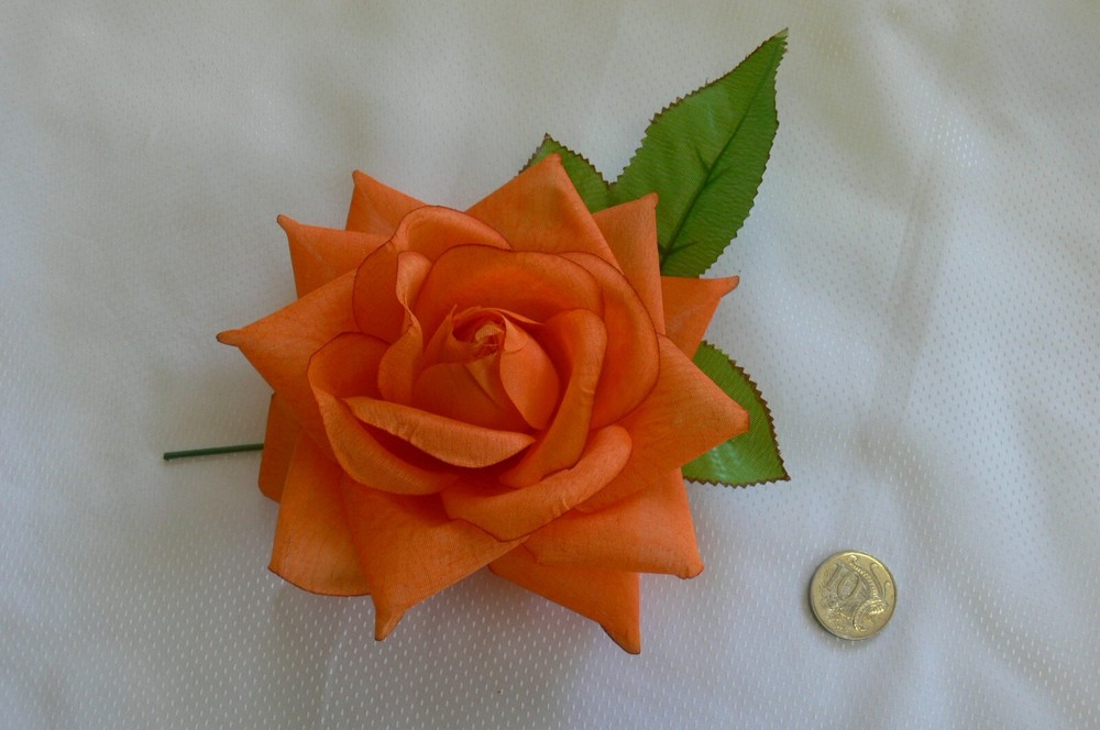 ORANGE 14cm Across with Leaves & Stem TROPICAL BRIGHT Selection Fabric ROSE HU