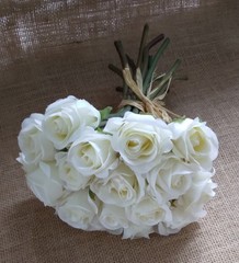 Bouquet 18/8” Artificial Ivory White Roses FLOWERS Faux Roses Wedding Bouquet