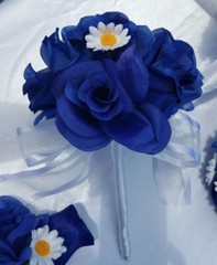 17 Piece Wedding Bouquet Package, Blue Roses, White Daisies, Wedding Bouquet Set