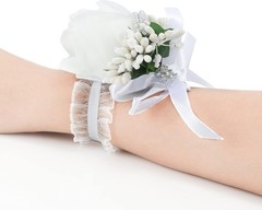 Elegant 4-Pack White Wrist Corsage Set for Bride & Bridesmaids – Floral Accents