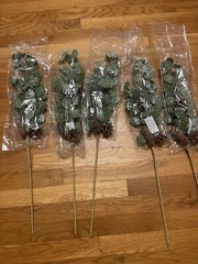 Leaf Greenery with Pinecones. Five Packs. NEW