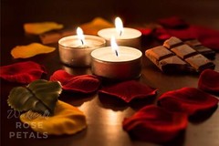 (Pre-Separated, Scented) Artificial Silk Rose Petals for Wedding Flower Petals