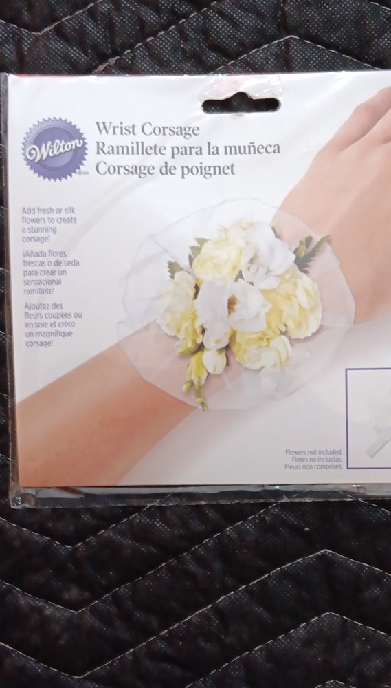 Wilton Corsage White Nylon Wedding Fits Wrist up to 9 in