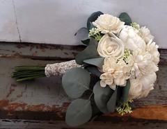 8PC Ivory White Wedding Wood Flower Set Artificial Sola Wood Bridal Bouquet Bout