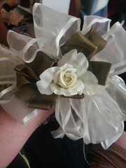 Vintage 2 Cileruide beige rose wrist corsage features gold leaf ribbons Door…