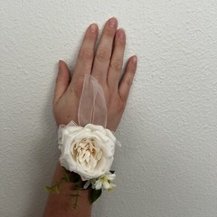 SET OF 3 Assorted Flower White Sola Bridal Wedding Bouquet with corsages