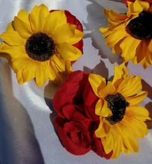 17 Piece Wedding Bouquet Set, Red Roses, Yellow Sunflowers, Bouquet Package