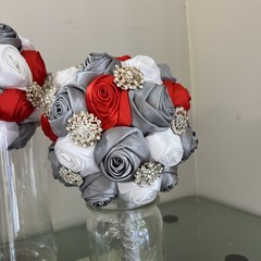 1 Bride Bouquet 8” Satin Rose 5 Bridesmaid 7” Brooch Silk Flower Rhinestone