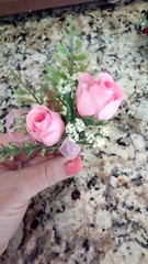 * Wedding / Prom / Formal Beautiful 5 Rose Boutonniere Corsage PINK RED WHITE YE
