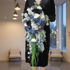 Cascading Flower Floral Arrangement Lightweight 1 Piece No Watering