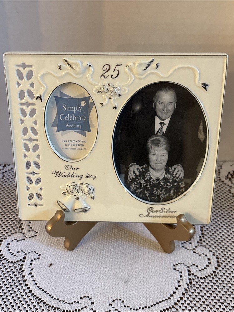 25th Anniversary PictureFrame “Our Silver Anniversary”Photo Safe 312 New