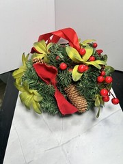 HOME ACCENTS HOLIDAY CHRISTMAS 10″ ROUND KISSING BALL BERRIES/PINECONES