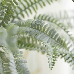 2 FROSTED GREEN 18″ Faux Boston Fern ARTIFICIAL LEAVES Greenery Stems Party Home