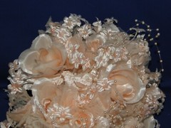 New Oddity Inc Peach Satin Roses and Pedal Flowers Bridal Bouquet