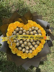 Bouquet of 23 eternal roses, yellow Satin Ribbon handmade with 42 Ferrero Rocher