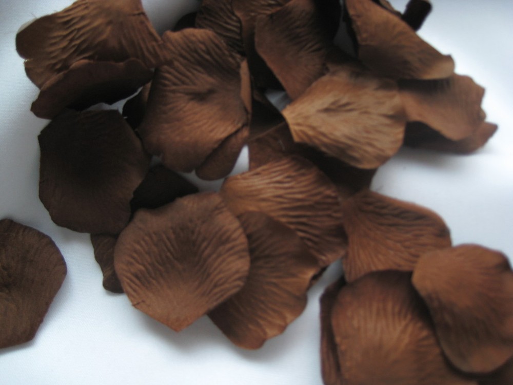 2000 CHOCOLATE ARTIFICIAL SILK ROSE PETALS WEDDING