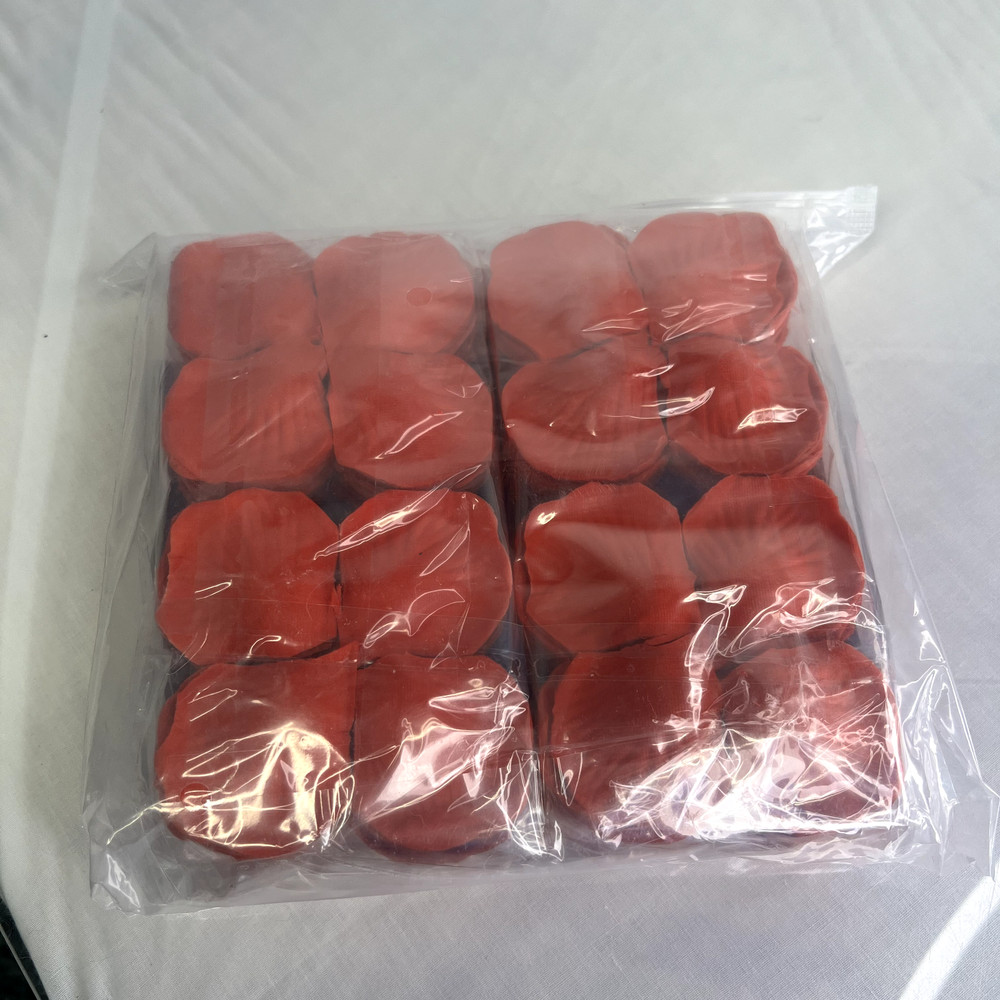 4500 Pack Red Rose Petals,Artificial Roses Flower Petals for Romantic Night,Vale