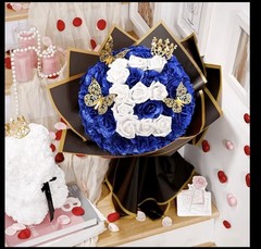 Ramo de Rosas Eternas con Brillantina 36 Pcs