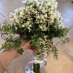 Artificial-Silk White Babies Breath Handheld Wedding / Prom Bouquet. Large Size