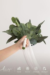 6 Piece Artificial Bridesmaid Bouquets White