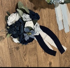 7-inch Ling’s Moment Wedding Bouquet