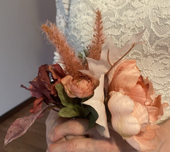 6 Wedding Table Bouquets Budget Friendly Beautiful Faux Flowers Cream/White Pink