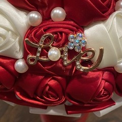 Wedding Bouquet Red/White Roses Bling Decor Marriage Bride Maid Matron (A)