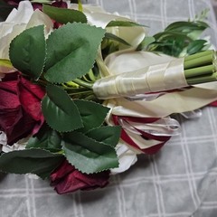 4 Burgundy & White Bridesmaids Bouquets and 1 Burgandy & White Bridal Bouqet