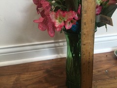 VINTAGE SILK FLOWER mixed blush pink +flowers ROSES ARRANGEMENT in a green vase