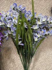 Floral Freesia Bush 21 Inch Satin Flowers Spring/Summer Florals LOT OF 6 NEW