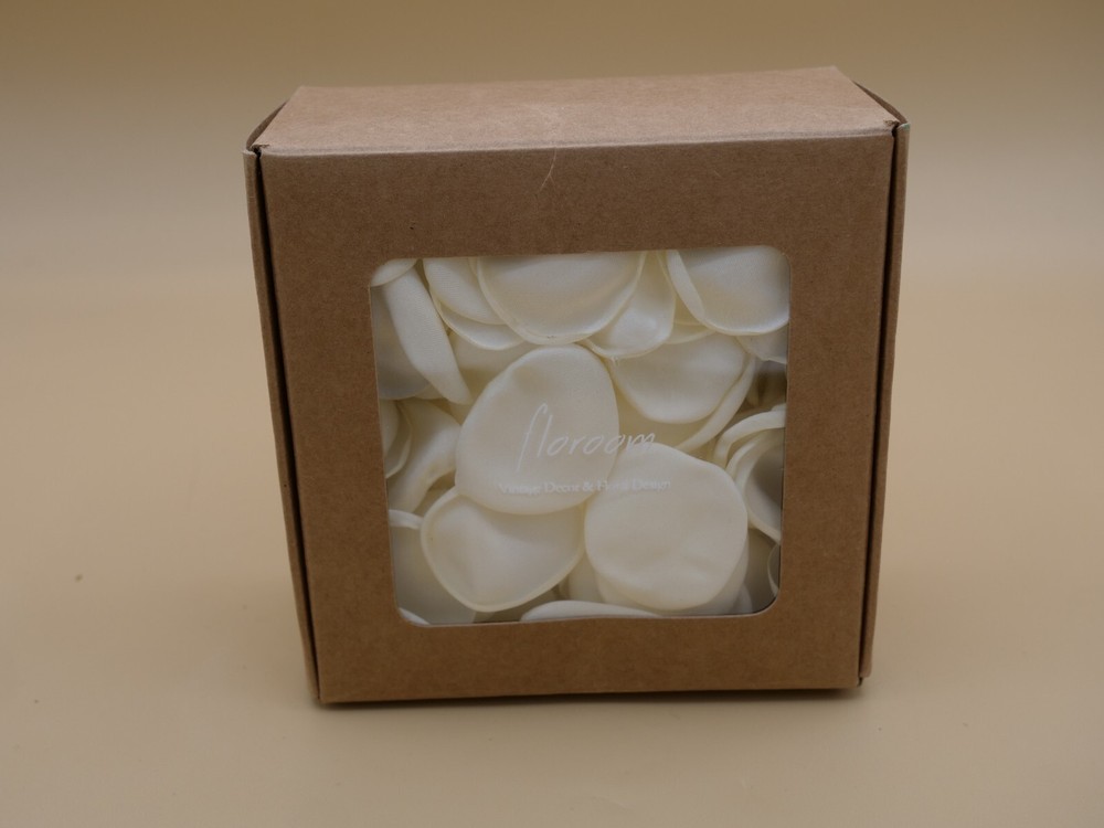 Floroom 300pcs Silk Rose Petals Ivory Flower Petals for Wedding Flower Girl B…