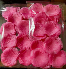 200 pcs pink rose flower petals for Wedding Birthday Girl Basket Decoration