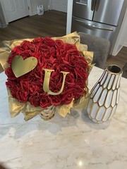 50 Piece Red Glitter Rose Bouquet. Gift Bouquet.