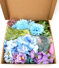4 Crown DIY Flower Crowns Making Kit Handmade Floral Supplies included-NEW