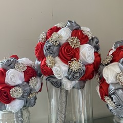 1 Bride Bouquet 8” Satin Rose 5 Bridesmaid 7” Brooch Silk Flower Rhinestone