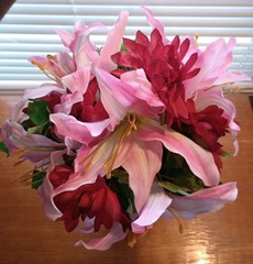 NEW Artificial PinkStargazer Lilies Burgundy Mums Clutch Wedding Bridal Bouquet