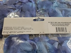 NOS Darice Victoria Lynn Rose Petals Royal Blue 100 Per Pkg Qty 3pkgs/300