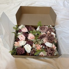 LING’S MOMENTS Bridesmaid Bouquet, Dusty Rose, Gold Accents￼