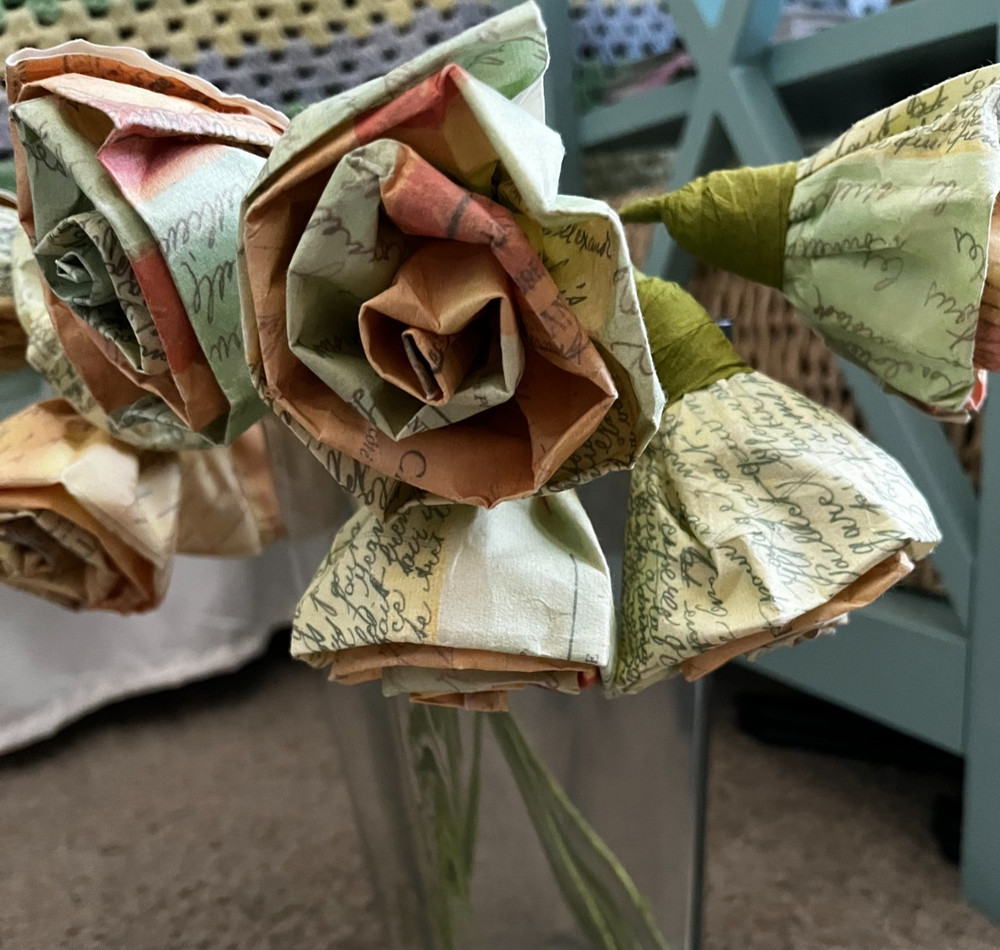 💛HANDMADE YELLOW/GREEN MILLINERY PAPER ROSES BOUQUET • 2 BUNDLES 6 STEMS EACH