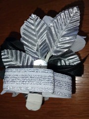 NEW 4.5″ Artificial White Rose Wrist Corsage W/Black Bow, Tulle Rhinestone